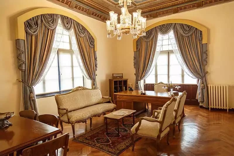 Cumhuriyet Müzesi ve Tarihi II. TBMM Binası: Geçmişin İzinde Ankara