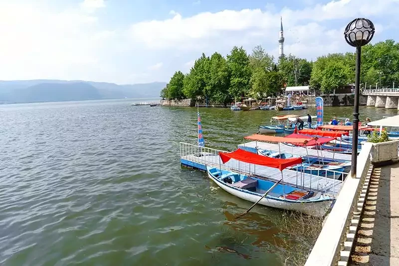Bursa golyazi uluabat golu tekne turlari
