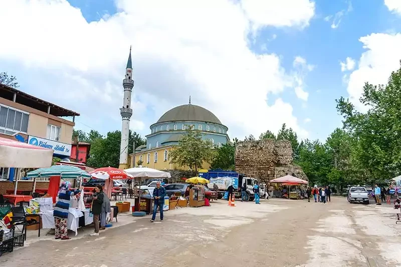 Golyazi koyu tarihi hamam