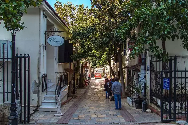 Izmir konak tarihi asansor dario moreno sokagi