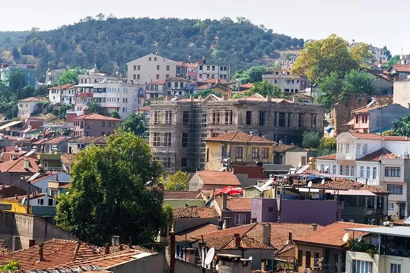 Mudanya tirilye tas mektep manzara fotografi