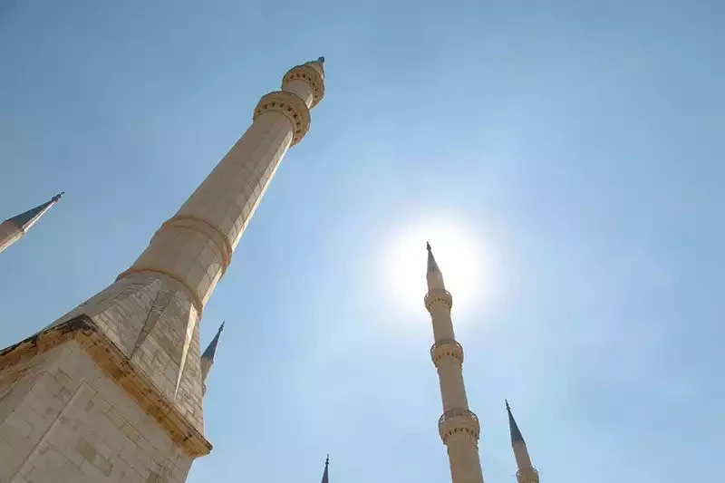 Adana sabanci camii gezi yazisi