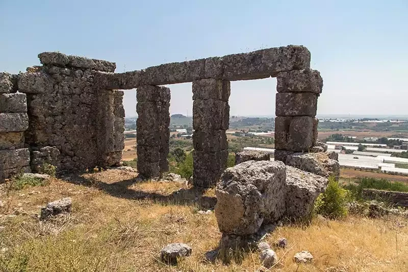 Antalya serik sillyon antik kenti gorulecek yerler