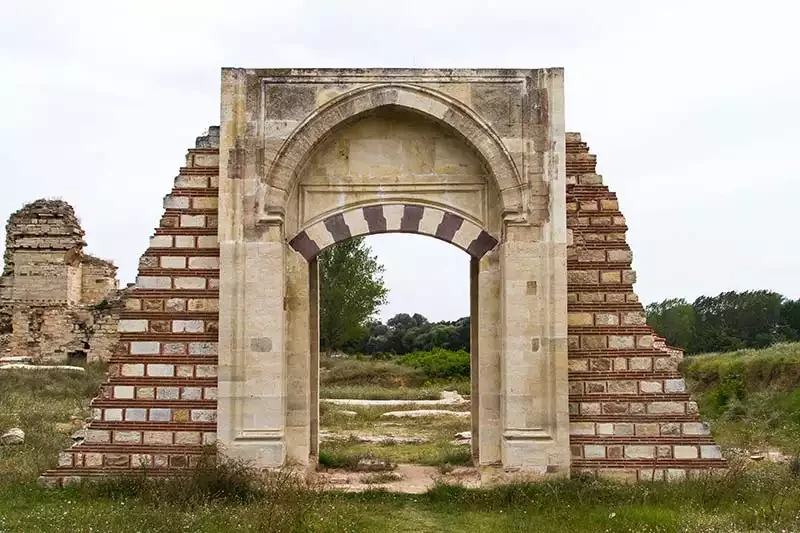 Edirne sarayi saadet kapisi