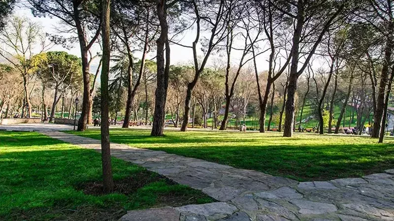 Emirgan korusu yuruyus yollari