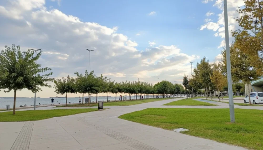 Yesilkoy bakirkoy sahil parki yuruyus yolu