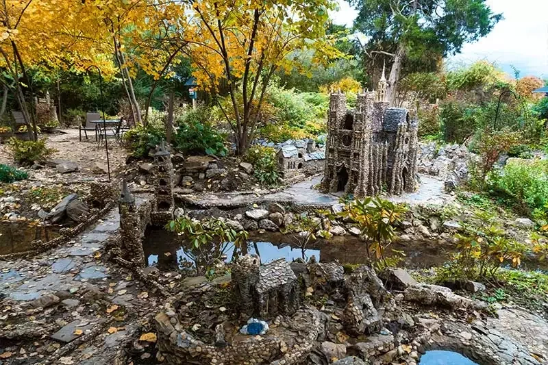 Calhoun Rock Garden: A Miniature Stone Village in Georgia