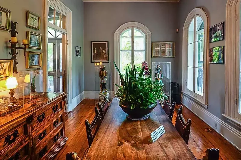 Hemingway home key west museum getting there