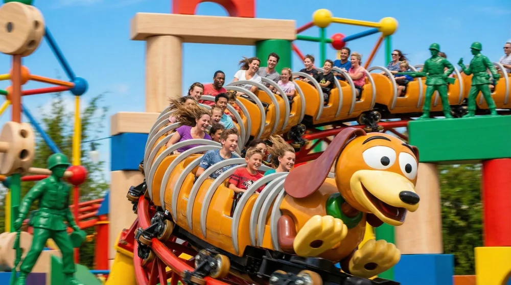 Hollywood studios orlando attractions slinky dog dash coaster