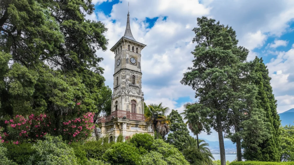 İzmit Saat Kulesi: Manzara, Tarih ve Ulaşım İpuçları