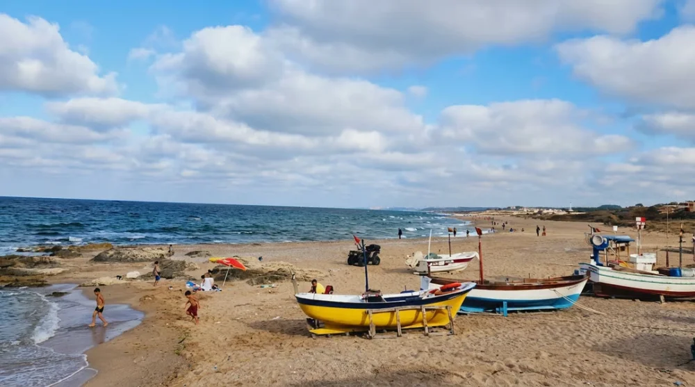 Şile Sahilköy Halk Plajı ve Kamp Alanı: Giriş Ücreti ve Denizi