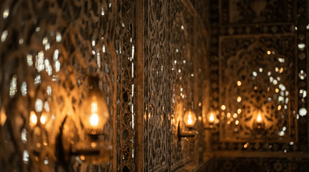 Intricate mosaic of tiny mirrors on the walls of Sheesh Mahal