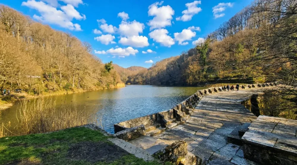 Ayvat Bendi Tabiat Parkı: Kamp, Ulaşım ve Giriş Ücretleri