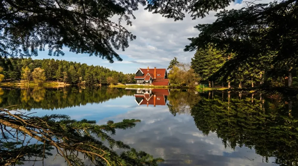 Bolu Gölcük Tabiat Parkı: O Evin Sırrı ve Giriş Ücretleri