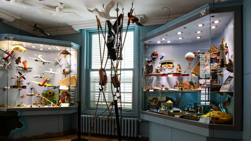 Istanbul oyuncak muzesi ziyaret saatleri