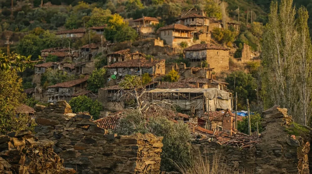 Lubbey koyu gezilecek yerler