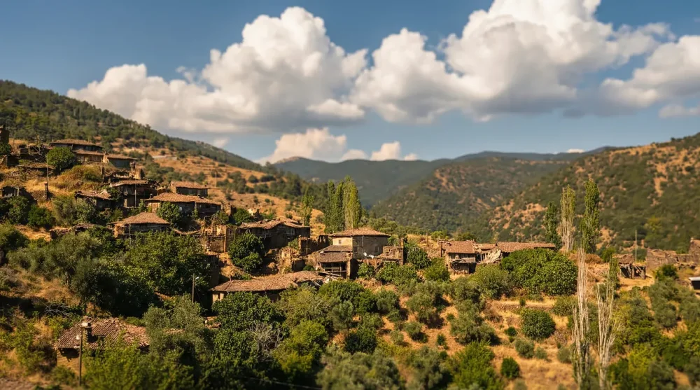 İzmir'in Hayalet Köyü Lübbey: Hikayesi, Yolu ve Kahvaltısı