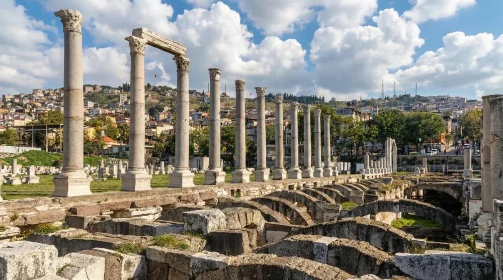 Smyrna Agorası: [year] Giriş Ücreti, Saatler ve Eserler