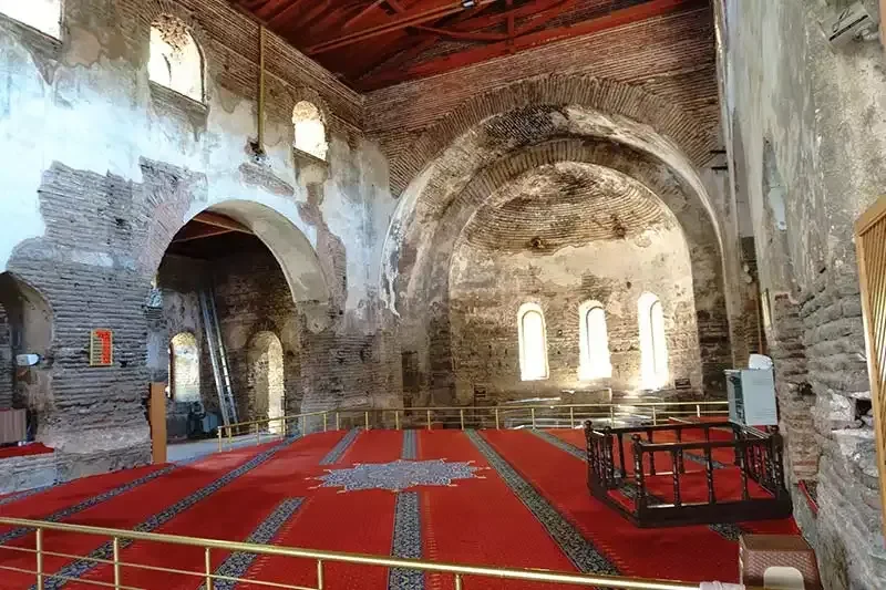 Iznik ayasofya orhan camii ibadethane