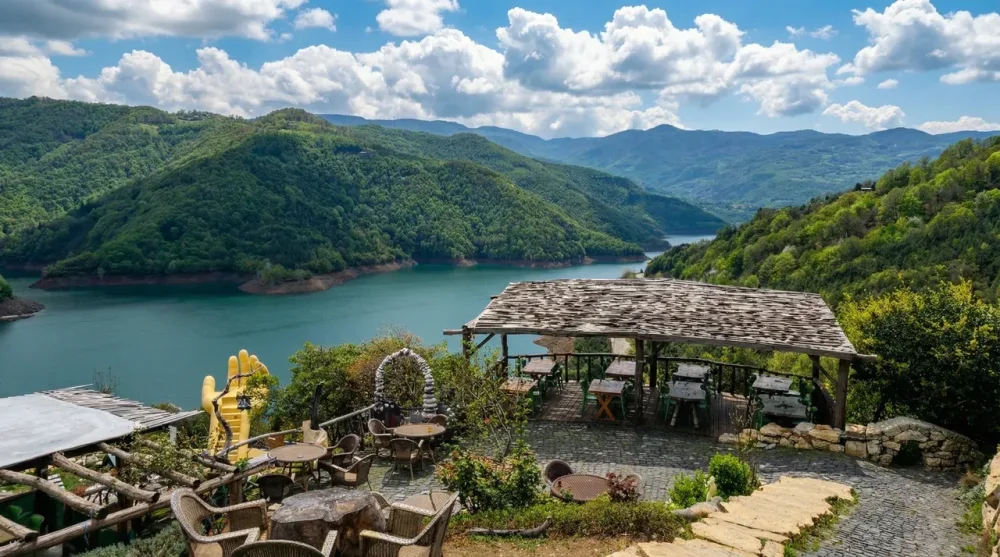 Marangoz Bahçe Kafe: Kahvaltı Fiyatları ve Ziyaret Öncesi Bilmeniz Gerekenler