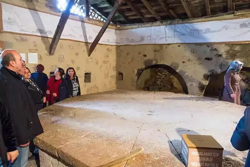 Yoruk koyu safranbolu tarihi camasirhane