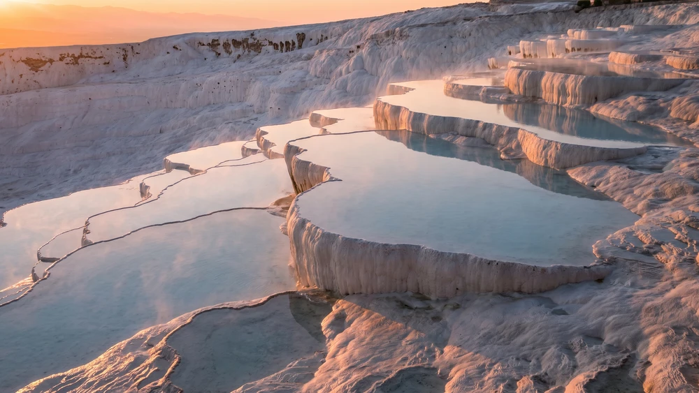 Pamukkale'de Nerede Kalınır? Kasaba İçi ve Termal Otel Tavsiyeleri