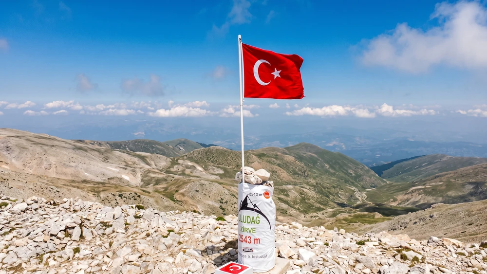 Uludağ Zirve Tırmanışı: Kartaltepe ve Keşiştepe Rotası