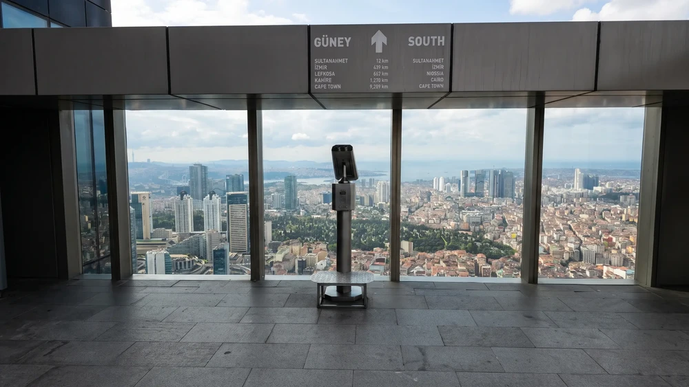 Sapphire Seyir Terası: Bilet Fiyatları, Saatler ve Metro Girişi