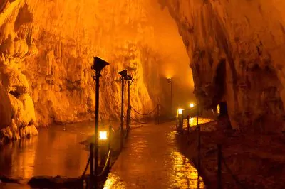 Dupnisa Mağarası: Yarasaların Büyüleyici Sığınağı