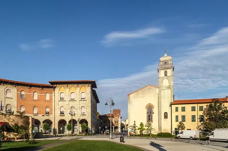 Pisa Vittorio Emanuele Ii Meydani