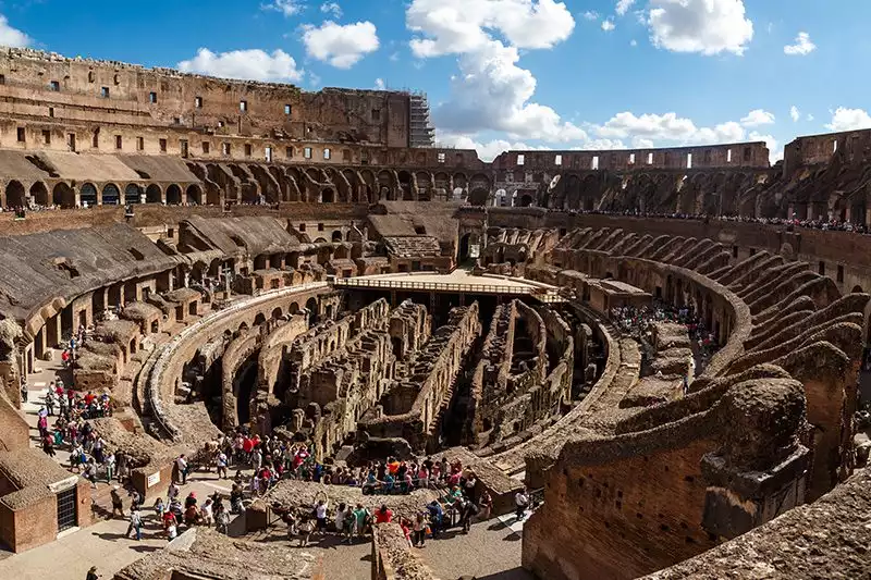 Roma Kolezyum Yeralti Kompleksi