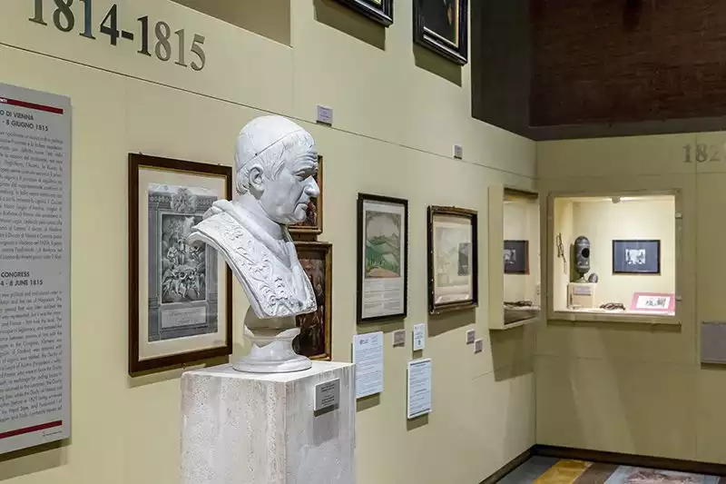 Vittoriano Savas Muzesi Bust