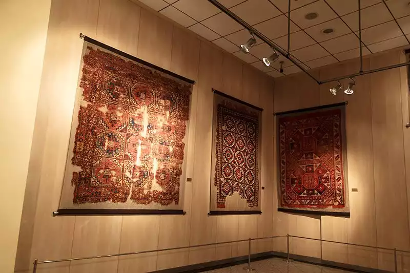 Ankara Vakif Eserleri Muzesi Hali Kilimler