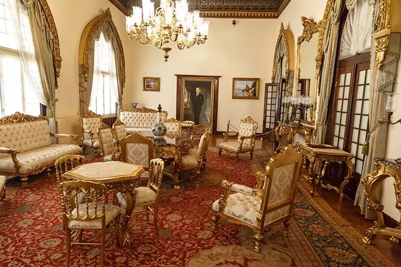 Cumhuriyet Muzesi Salon