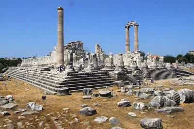 Apollon Tapınağı: Didim’de Antik Yunan’ın Tarihi İhtişamı