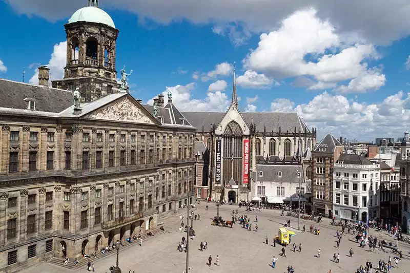 Amsterdam Royal Palace Gezilecek Yerler