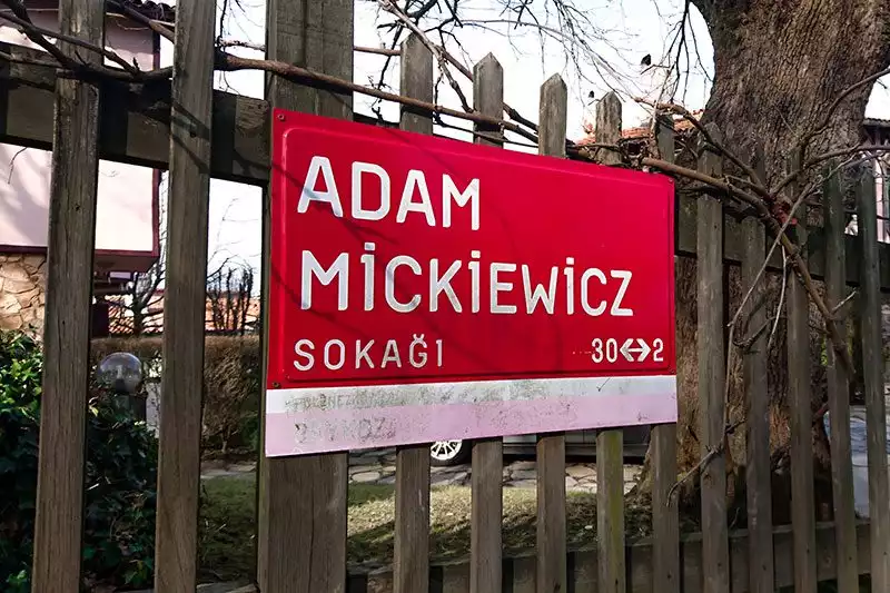 Polonezkoy Adam Mickiewicz Sokagi Tabelasi