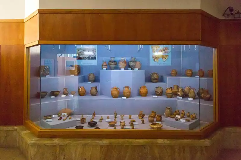 Izmir Tarih Ve Sanat Muzesi Eserleri
