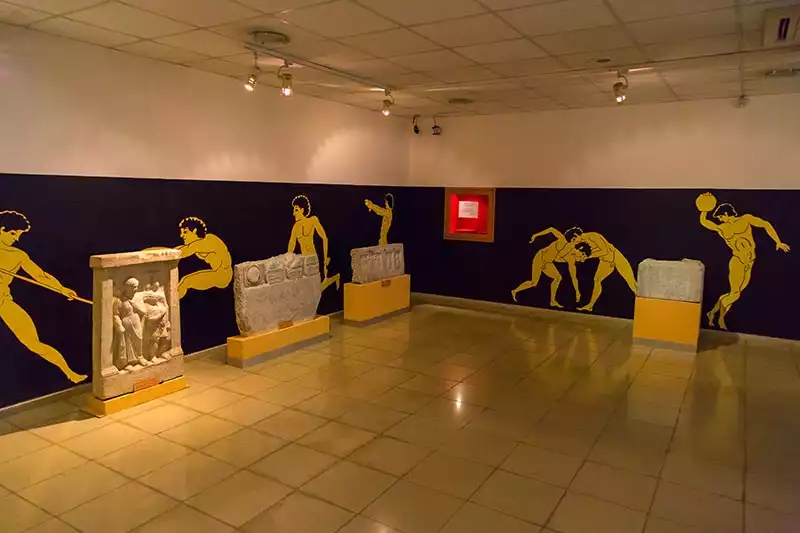 Izmir Tarih Ve Sanat Muzesi Olimpiyat Oyunlari Salonu