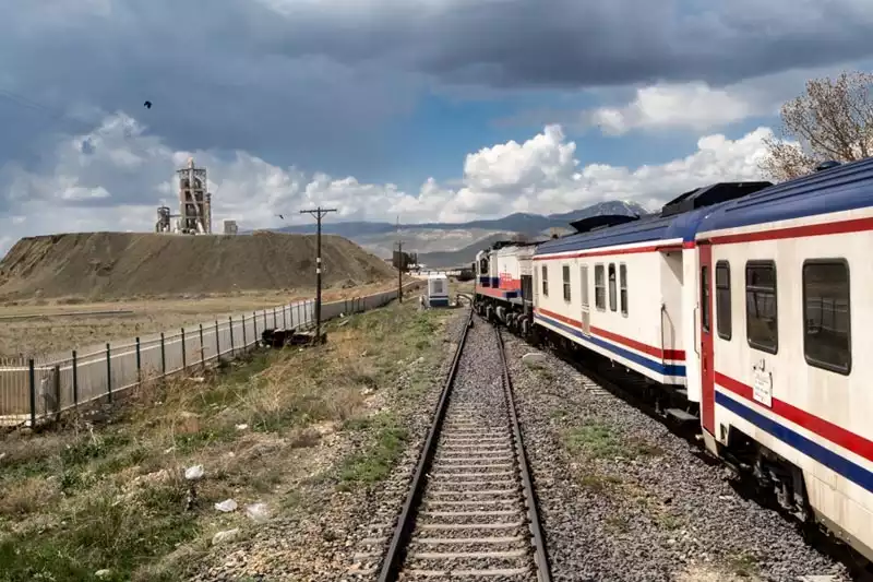 Dogu Ekspresi Erzurum Askale Kars Ankara Treni