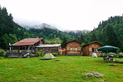 Rize Kamp Alanları: Ayder Camping