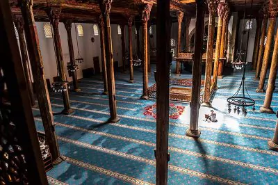 Beyşehir Eşrefoğlu Camii Ahşap Süslemeciliğinin Zirvesi