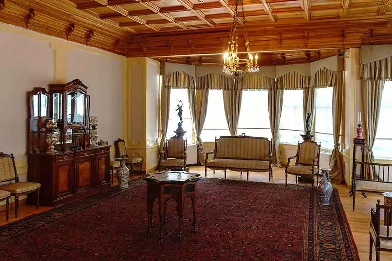 Bursa Ataturk Evi Muzesi Oturma Odasi