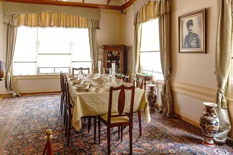 Bursa Ataturk Evi Yemek Odasi