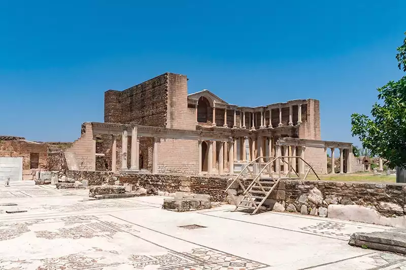 Sardes Antik Kenti Gymnasium Sinagog
